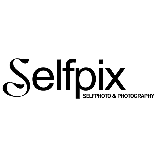 Selfpix Logo